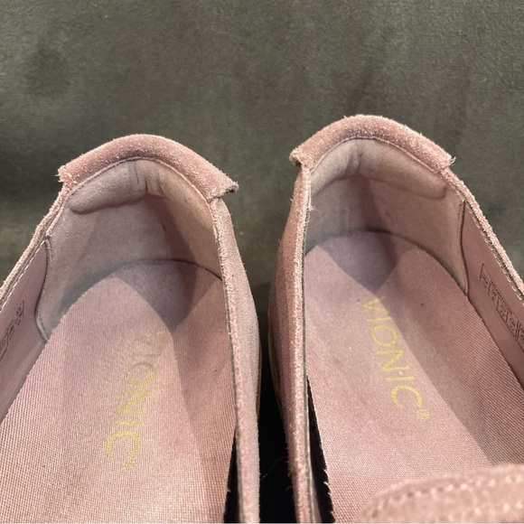 VIONIC Sz 10 Malina Perforated  Toe Cap Rubber Sole Suede Slip On Loafers Flats - Picture 13 of 15